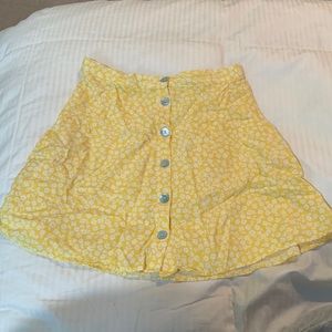 DIVIDED Yellow floral skirt size 4